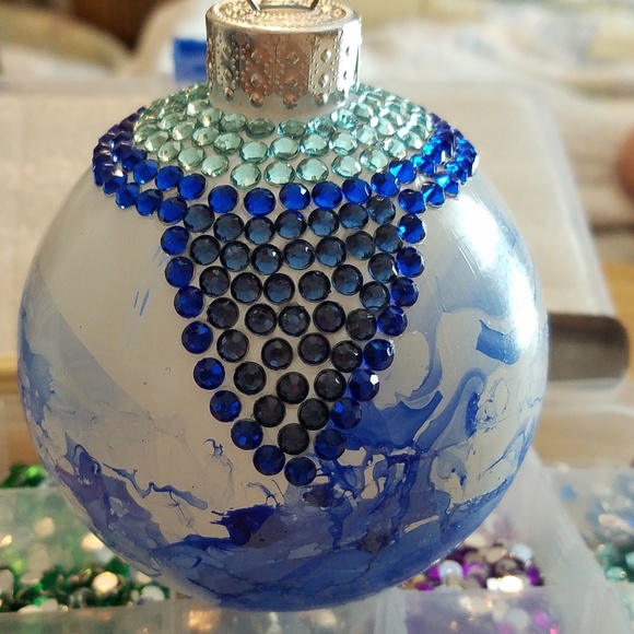 Glass Swirl Nail Polish Ornament with Crystals - Picture 2 of 2